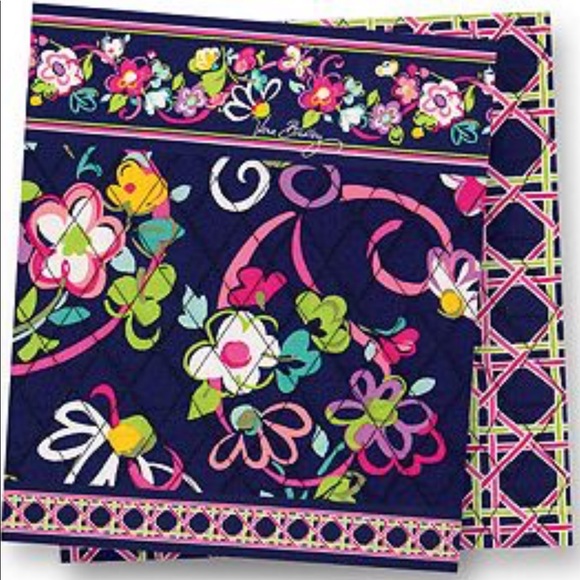 Vera Bradley wristlet - Picture 4 of 4